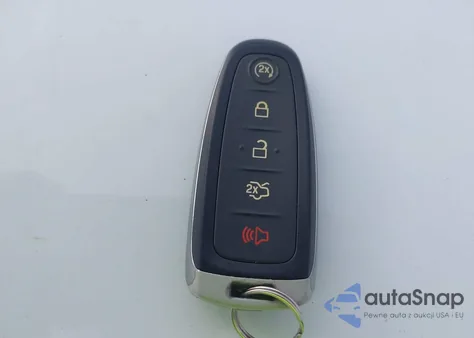 2017 Ford Escape Titanium z USA, uszkodzony, nr VIN 1FMCU9J92HUE25190